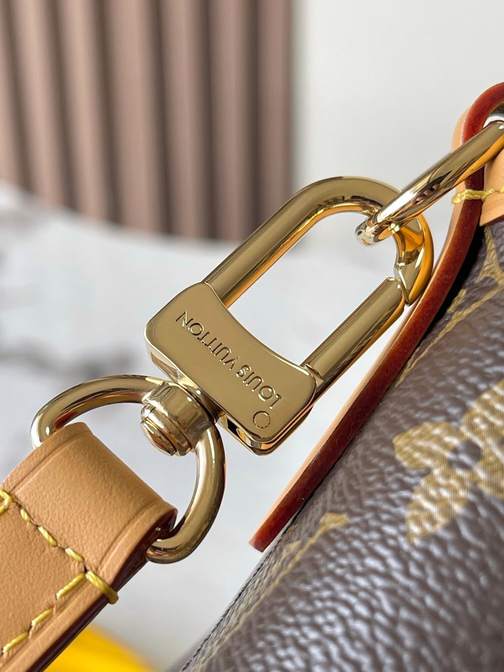 Dragons Bags ln Luxury Bag --97386