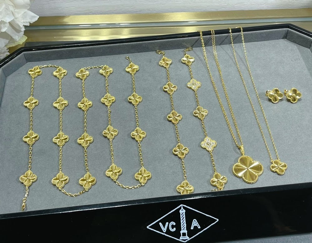 Dragons Bags VCA Luxury Jewelry --52088