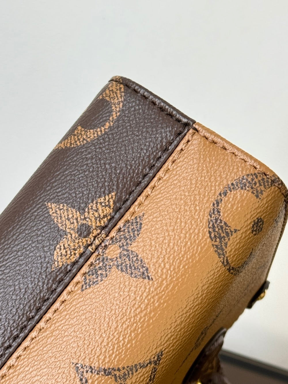 Dragons Bags ln Luxury Bag --96804