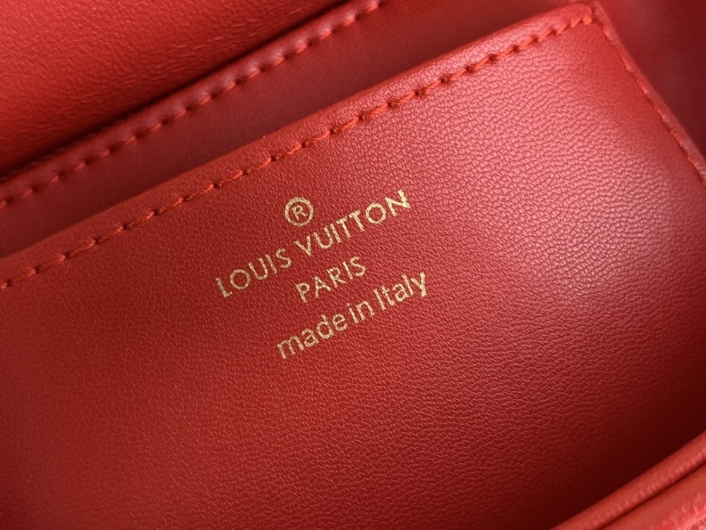 Dragons Bags ln Luxury Bag --68962