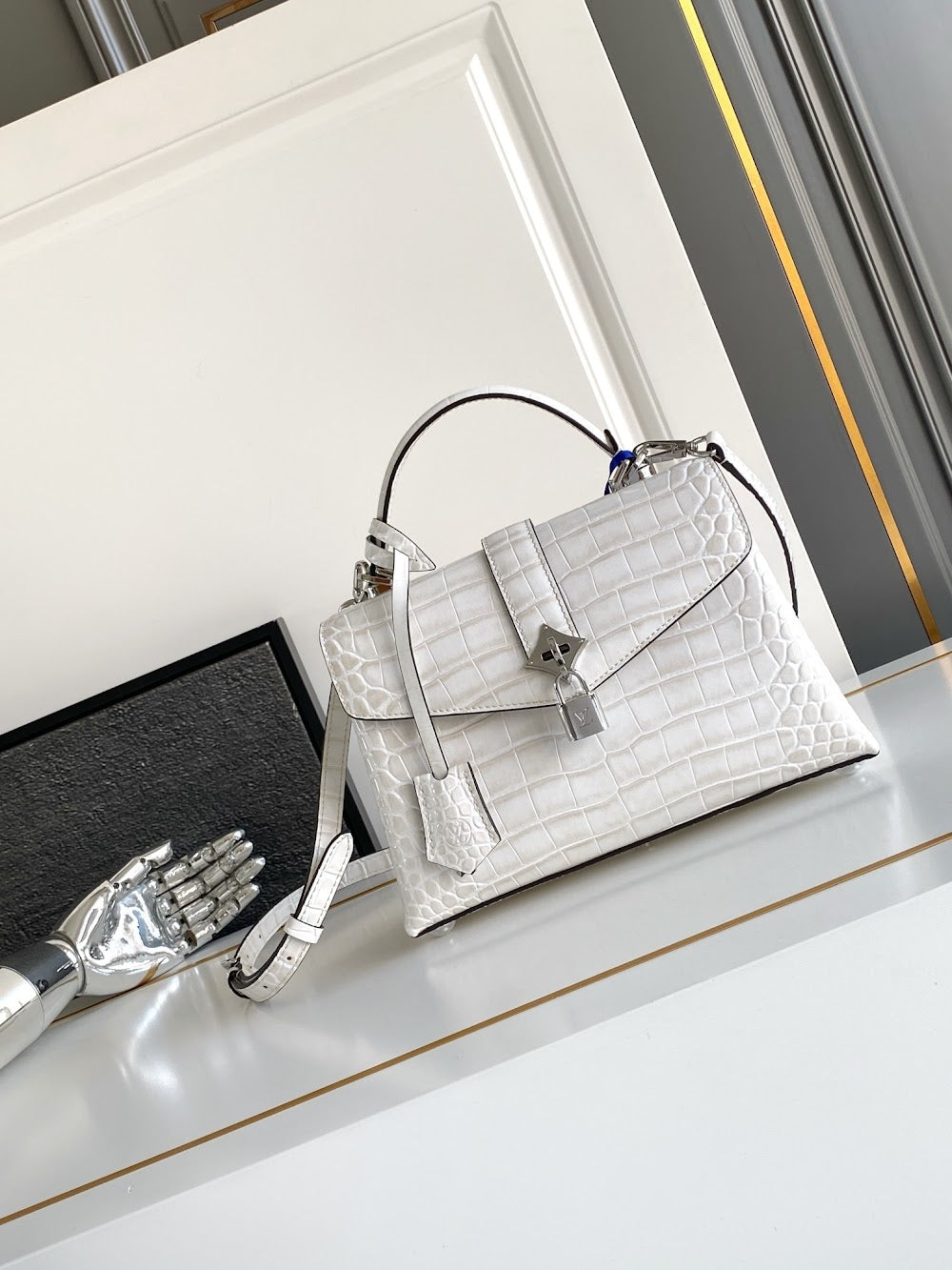 Dragons Bags ln Luxury Bag --96263