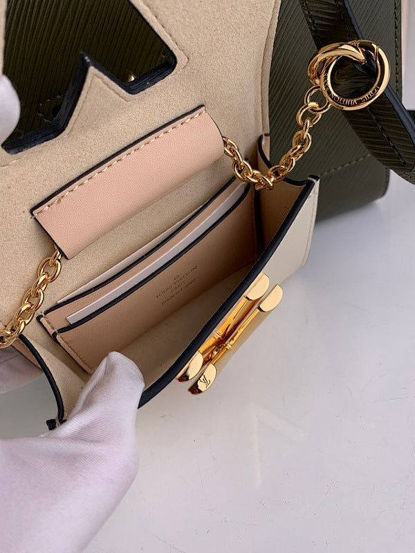 Dragons Bags ln Luxury Bag --60980