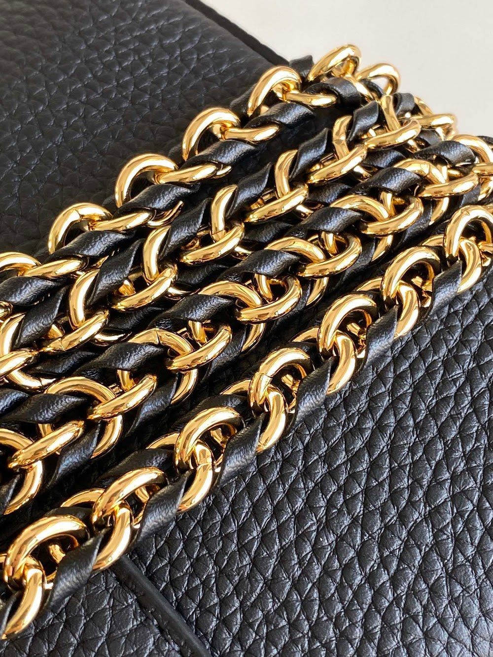 Dragons Bags ln Luxury Bag --96217