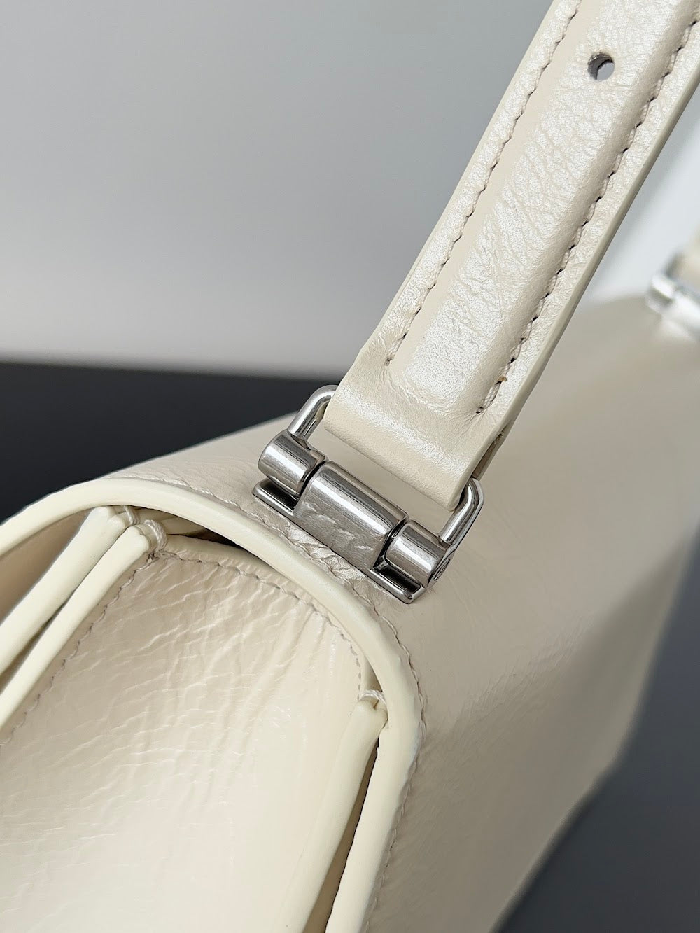 Dragons Bags Balenciaga Luxury Bag --111757