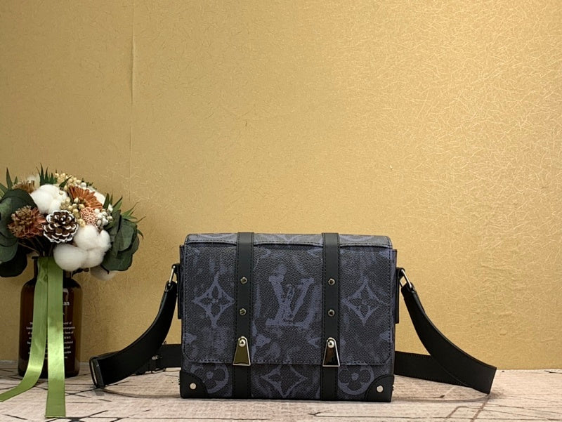 Dragons Bags ln Luxury Bag --59351