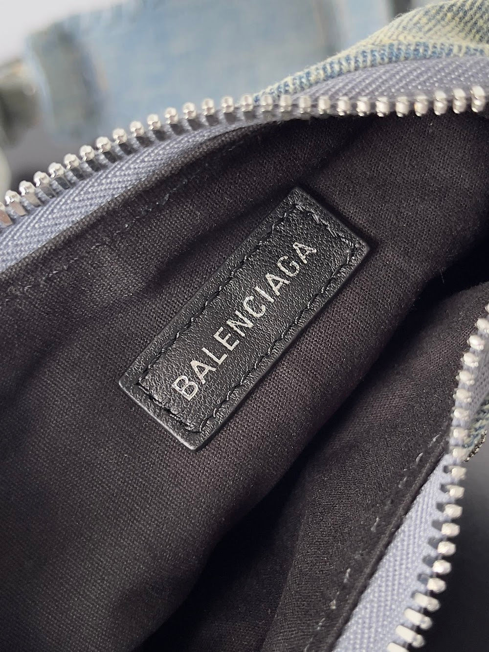 Dragons Bags Balenciaga Luxury Bag --111136