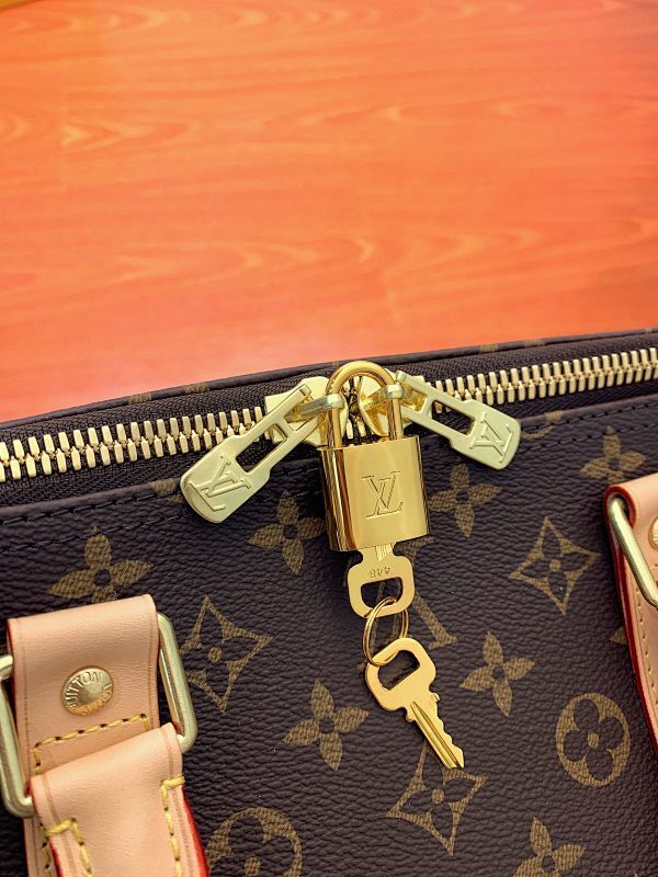 Dragons Bags ln Luxury Bag --59563