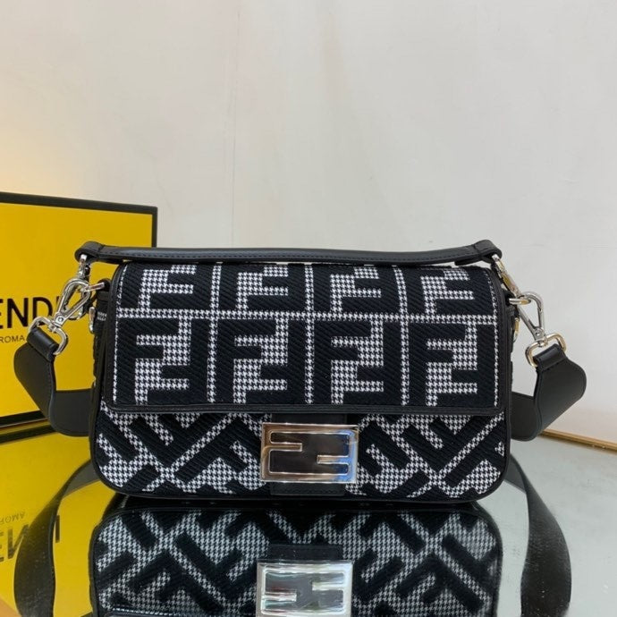 new-designer-premium-bags-nm15710