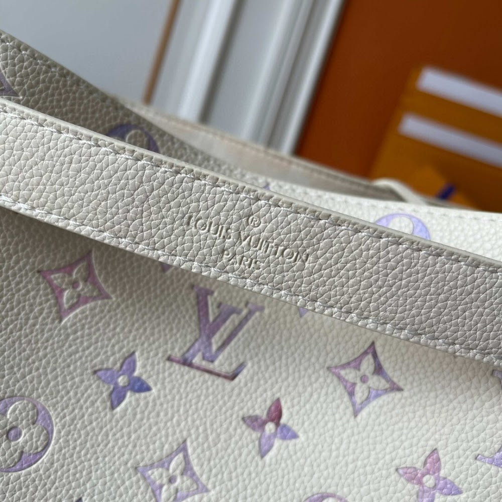 Dragons Bags ln Luxury Bag --77179