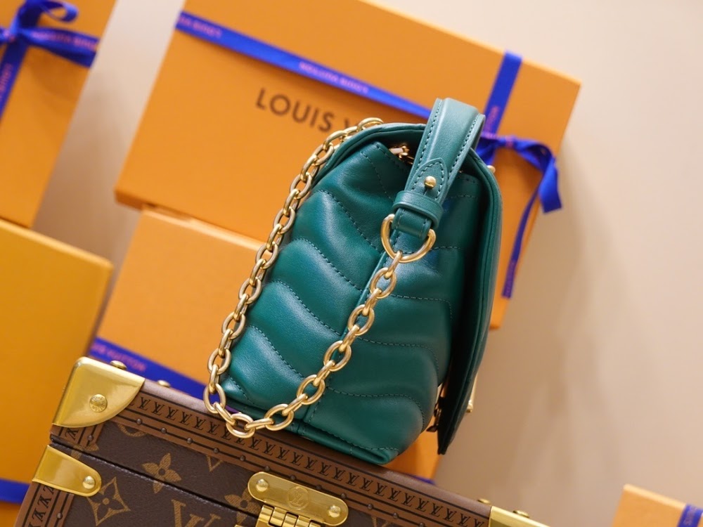 Dragons Bags ln Luxury Bag --66552