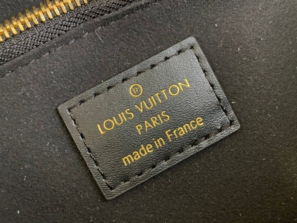Dragons Bags ln Luxury Bag --62639