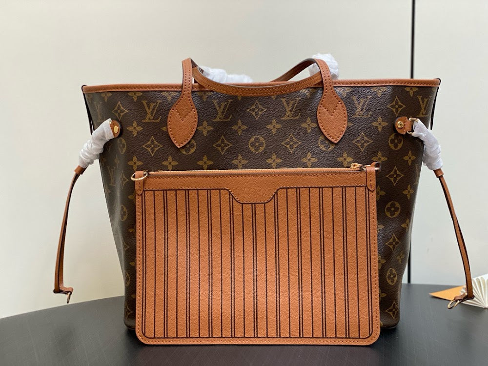 Dragons Bags ln Luxury Bag --81586