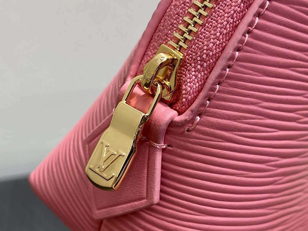 Dragons Bags ln Luxury Bag --96848