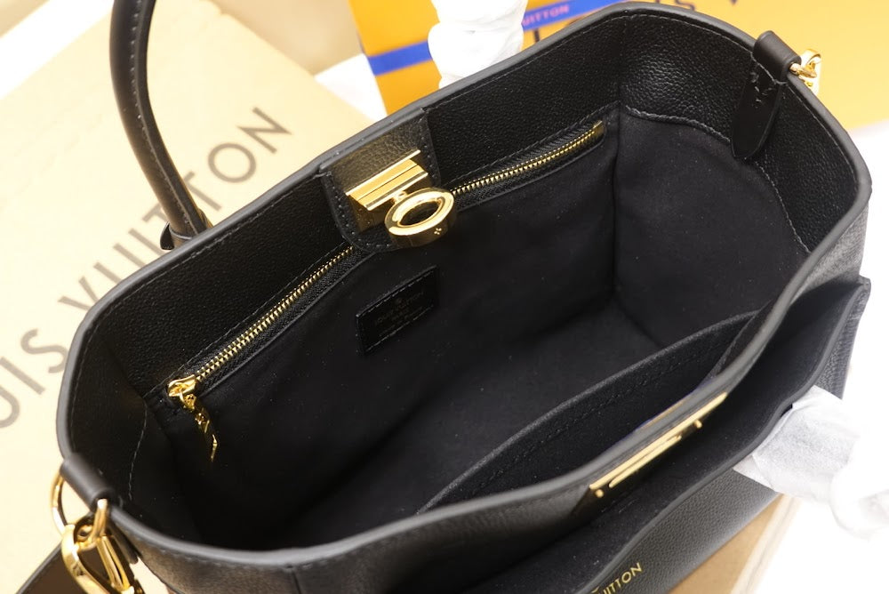 Dragons Bags ln Luxury Bag --56630