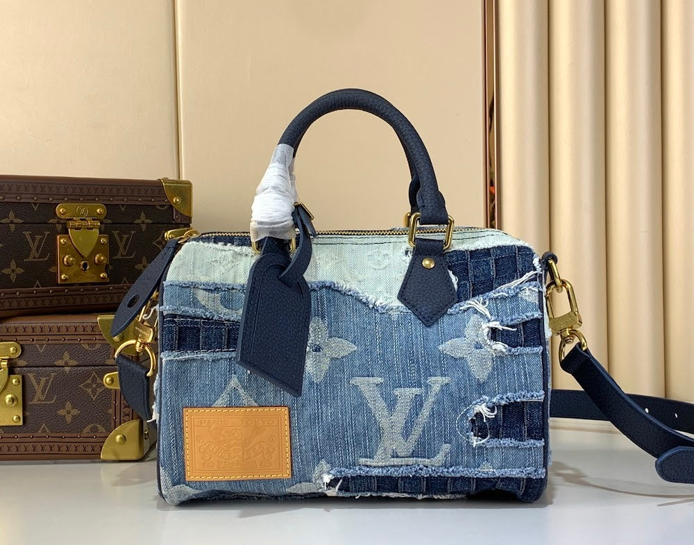 Dragons Bags ln Luxury Bag --96837