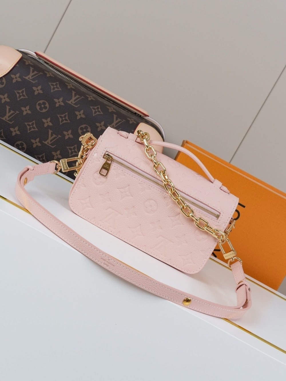 Dragons Bags ln Luxury Bag --81875