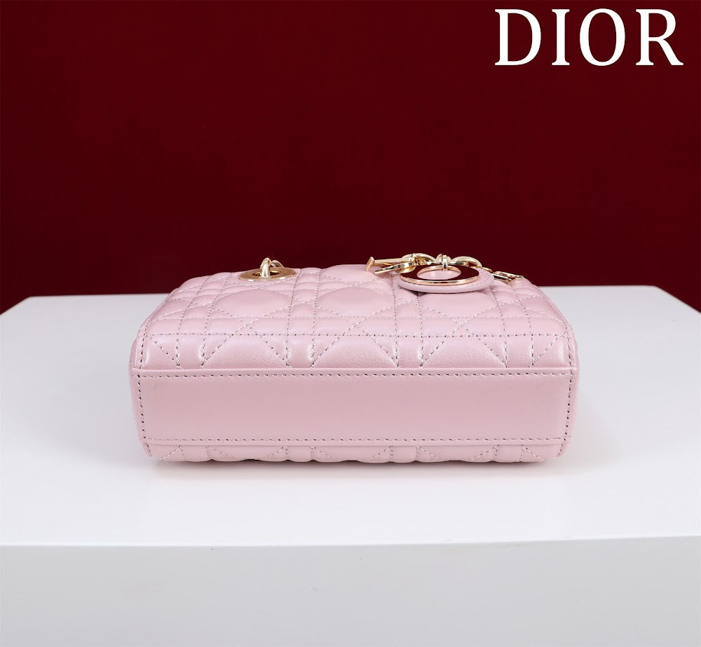 Dragons BagsDiorn Luxury Bag --116480