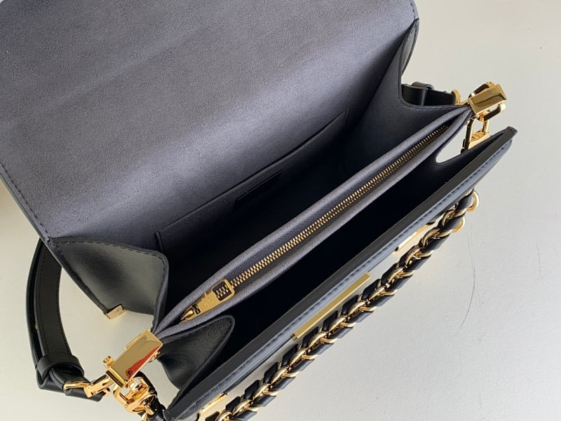 Dragons Bags ln Luxury Bag --61544