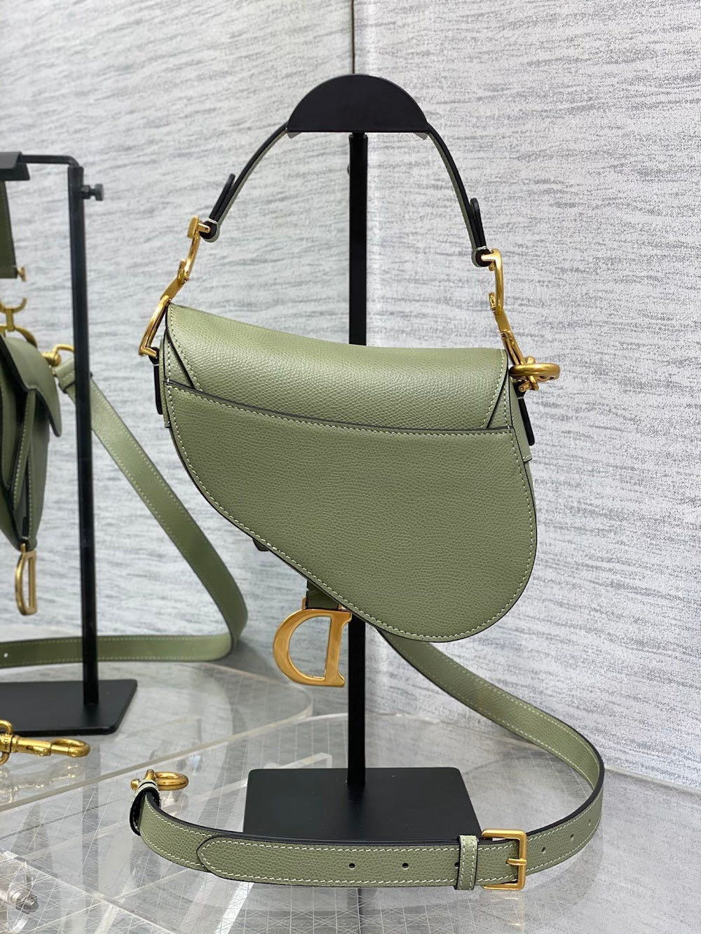 Dragons BagsDiorn Luxury Bag --115009