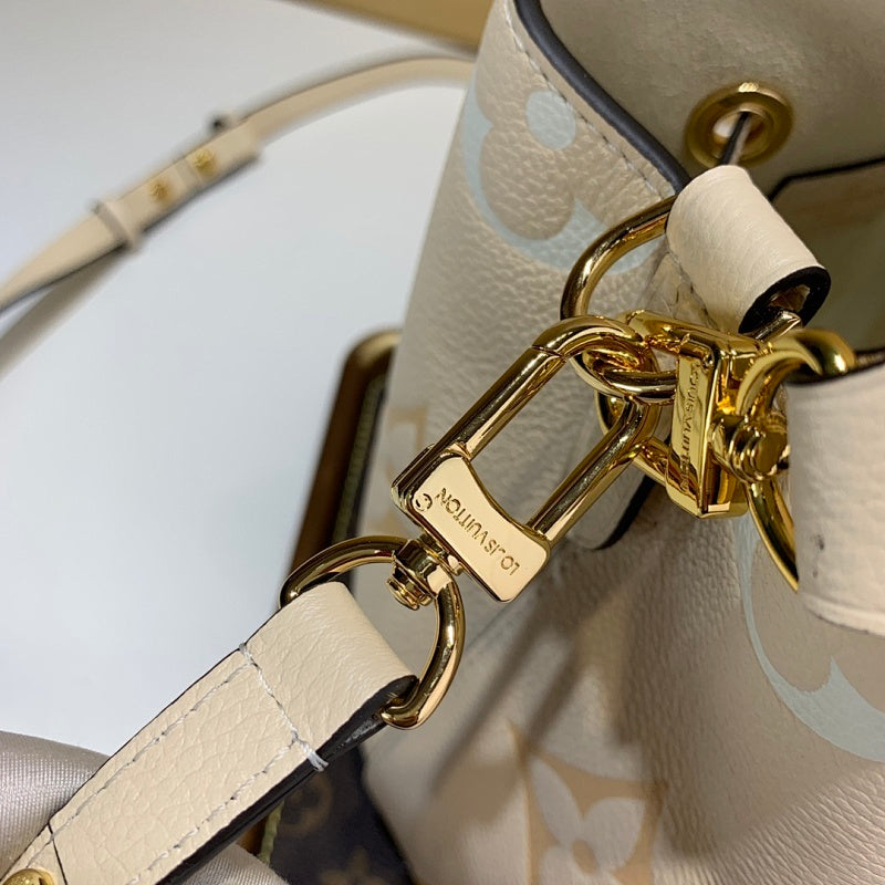 Dragons Bags ln Luxury Bag --56778