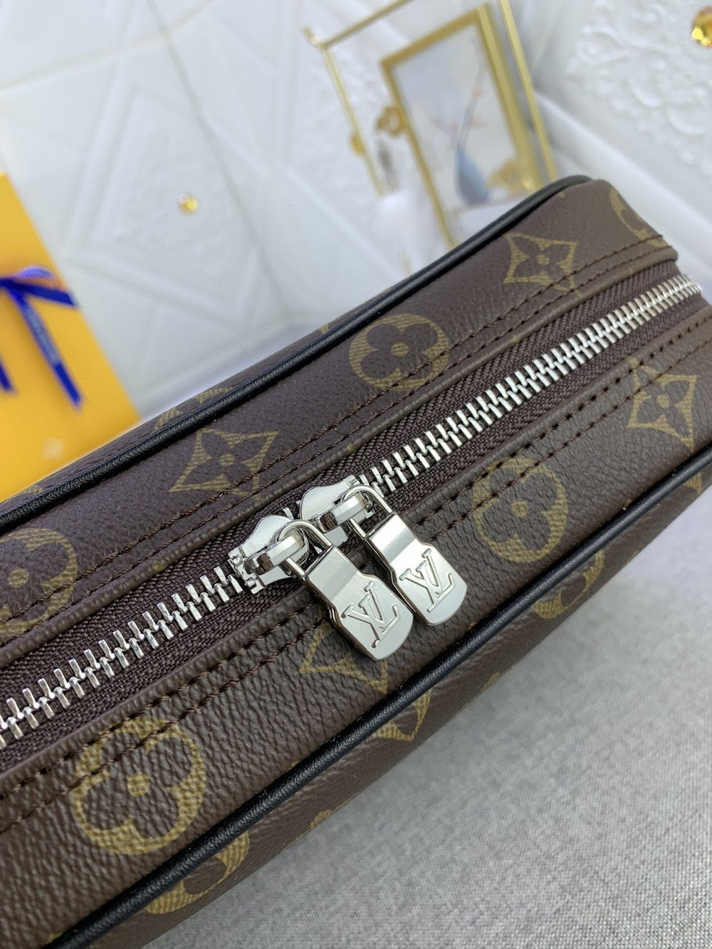 Jessica Bags ln Luxury Bag --75839