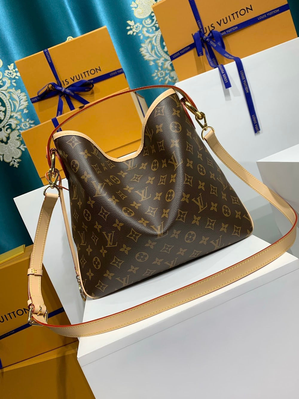 Dragons Bags ln Luxury Bag --97170