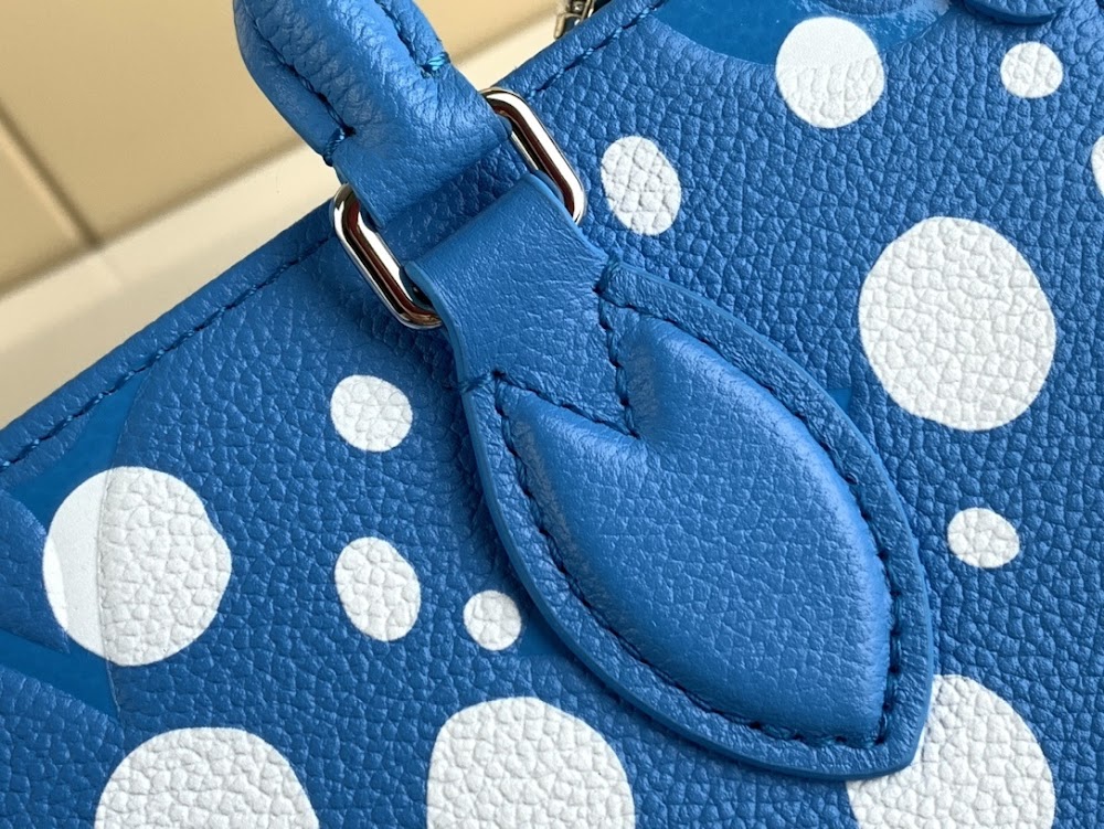 Dragons Bags ln Luxury Bag --61589