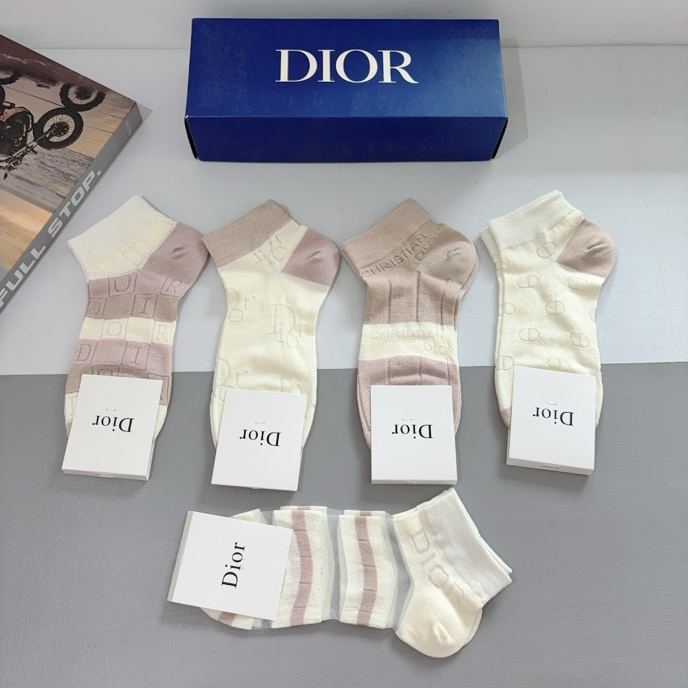 Dragons Bags Premium Luxury Socks --98152