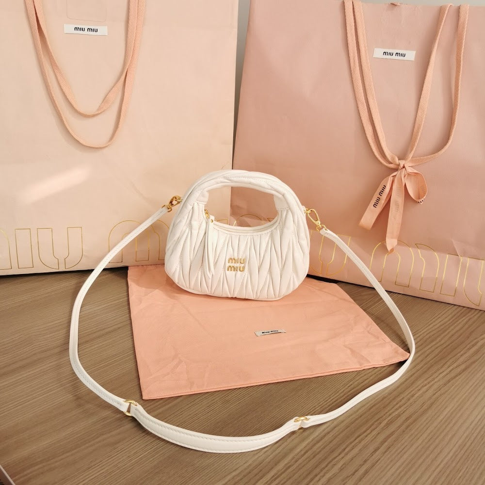 Dragons Bags Miun Miun Luxury Bag --122657