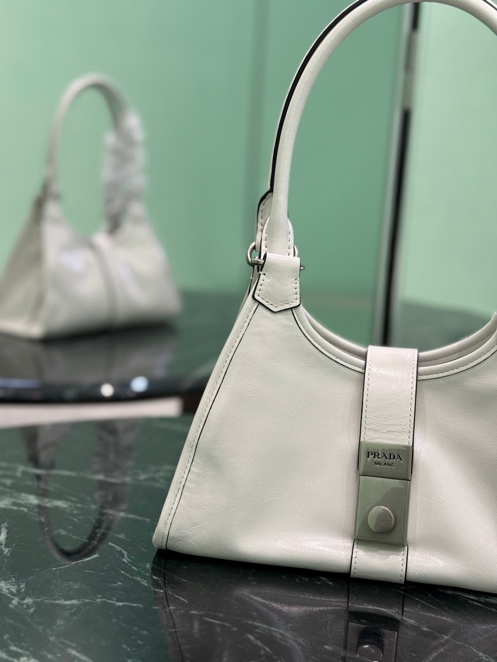 Dragons Bags Balenciaga Luxury Bag --111223