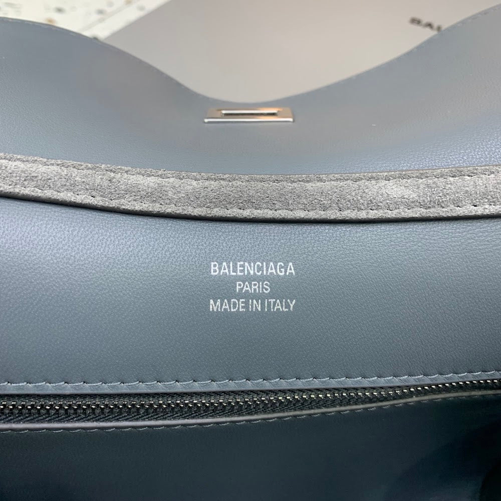 Dragons Bags Balenciaga Luxury Bag --111368