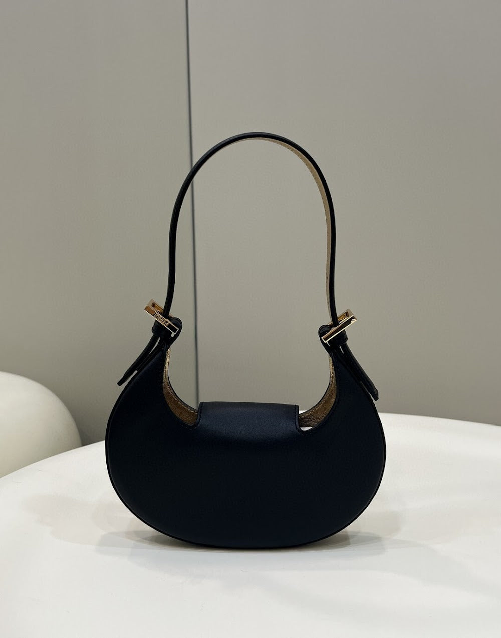 new-luxury-designer-bags-nm15259