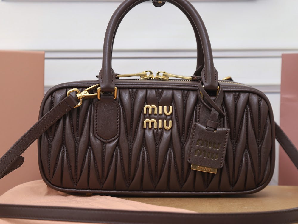 Dragons Bags Miun Miun Luxury Bag --123382
