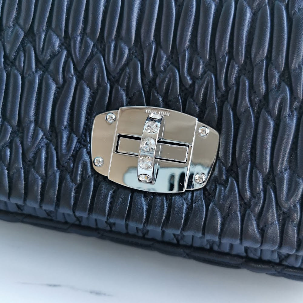 Dragons Bags Miun Miun Luxury Bag --123236