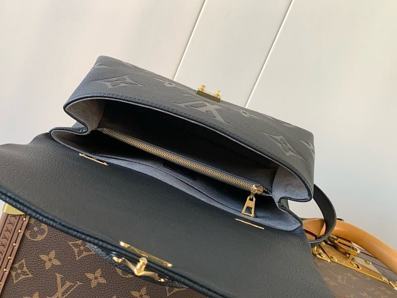 Dragons Bags ln Luxury Bag --81819