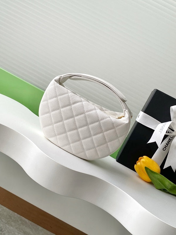 new-luxury-designer-bags-nm9664