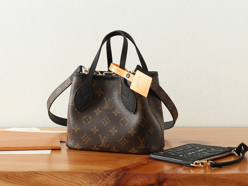 Dragons Bags ln Luxury Bag --97236