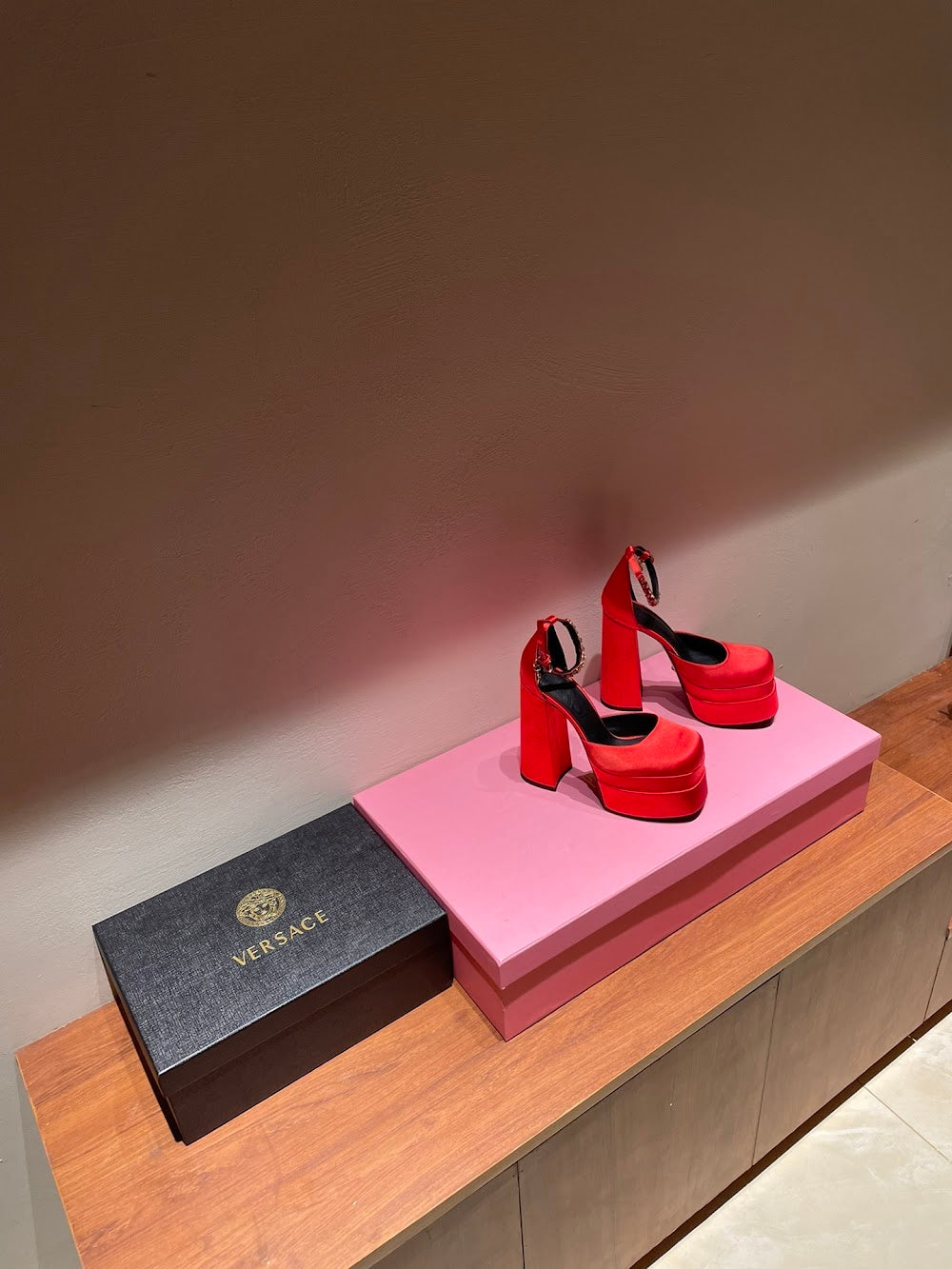 Dragons Bags Versace Luxury Heels --51041