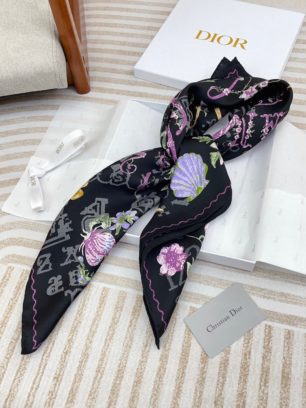Dragons Bags Premium Designer Scarf --98867