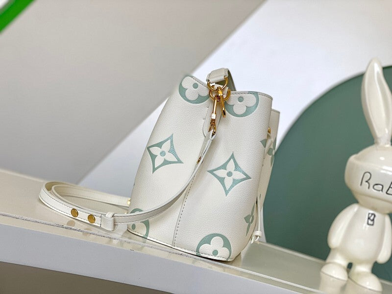 Dragons Bags LVn Luxury Bag --81089