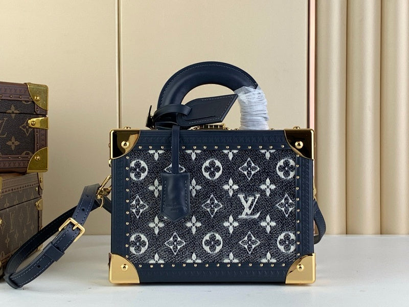 Dragons Bags ln Luxury Bag --68961
