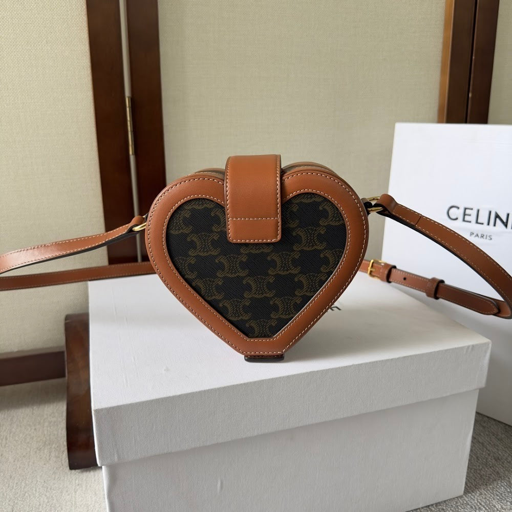 new-luxury-designer-bags-nm17080