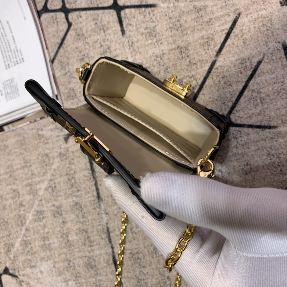 Dragons Bags ln Luxury Bag --59443
