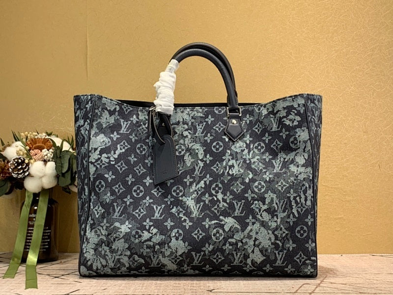 Dragons Bags ln Luxury Bag --57845