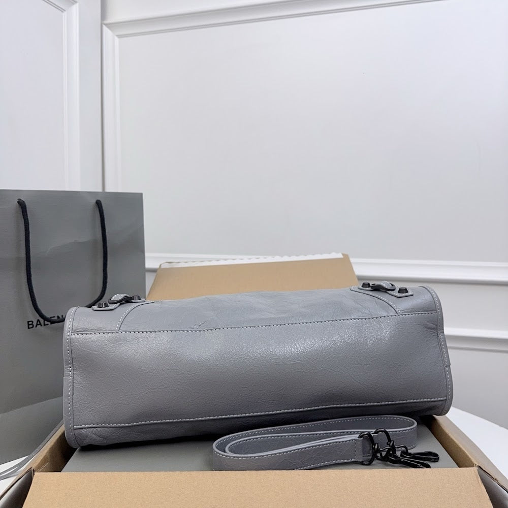 Dragons Bags Balenciaga Luxury Bag --110821