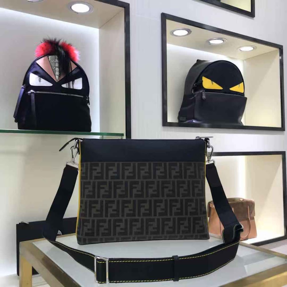 new-luxury-designer-bags-nm15171