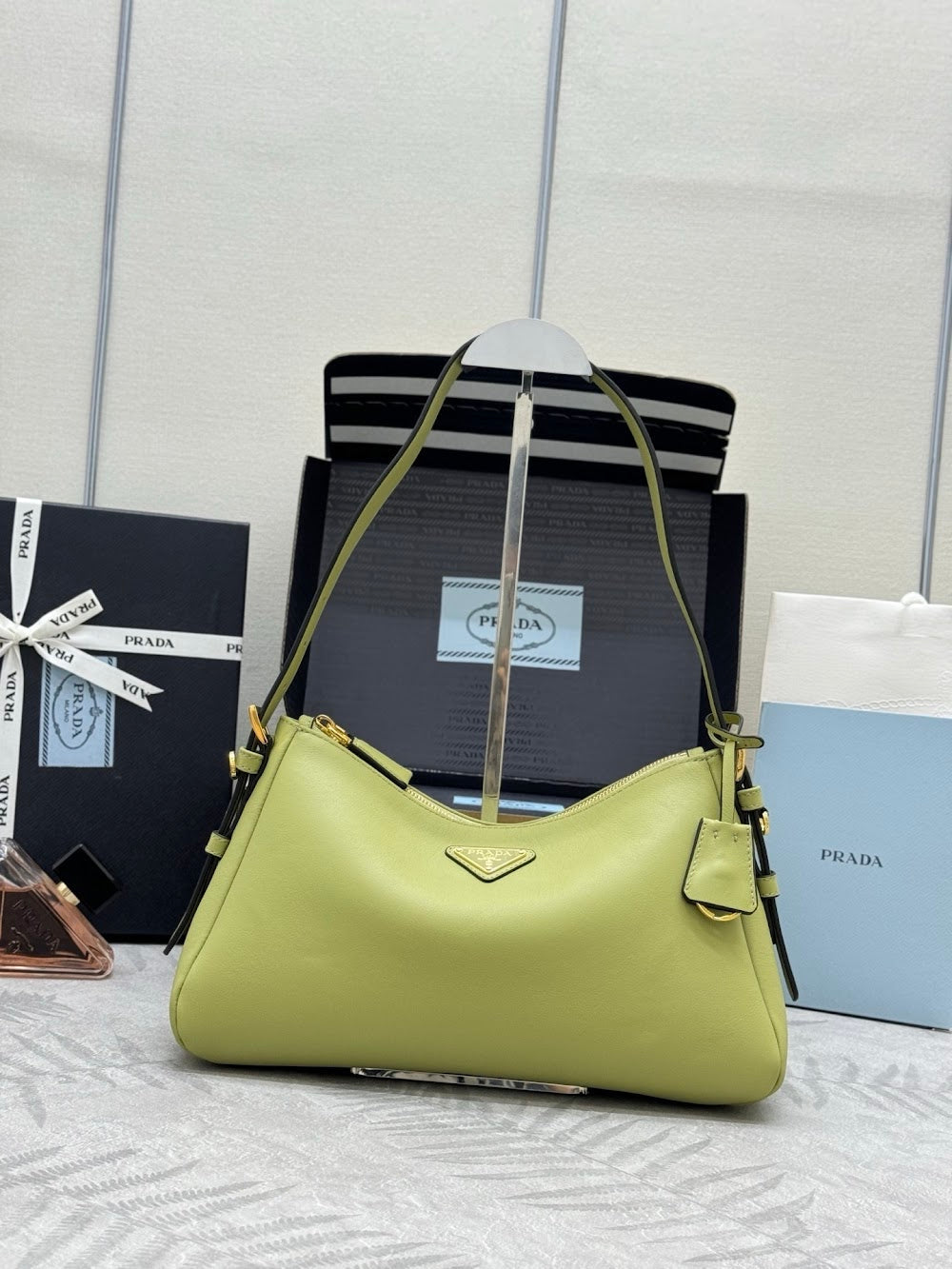 Dragons Bags Pradn Luxury Bag --101424