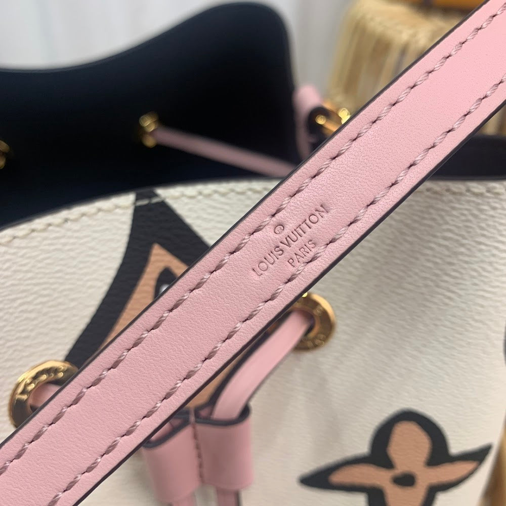 Dragons Bags ln Luxury Bag --66405