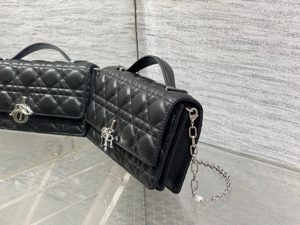 Dragons BagsDiorn Luxury Bag --115061