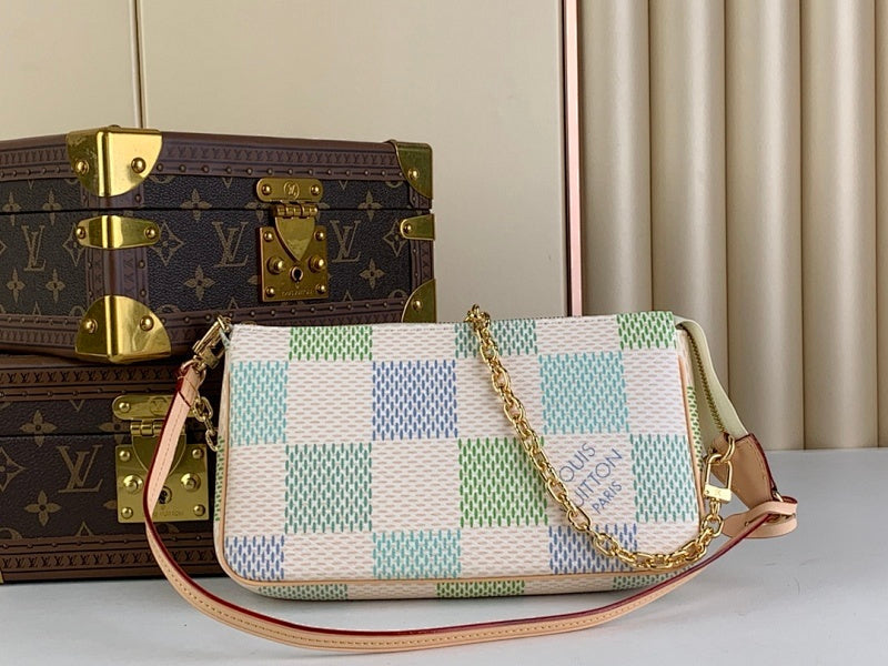 Dragons Bags ln Luxury Bag --68883